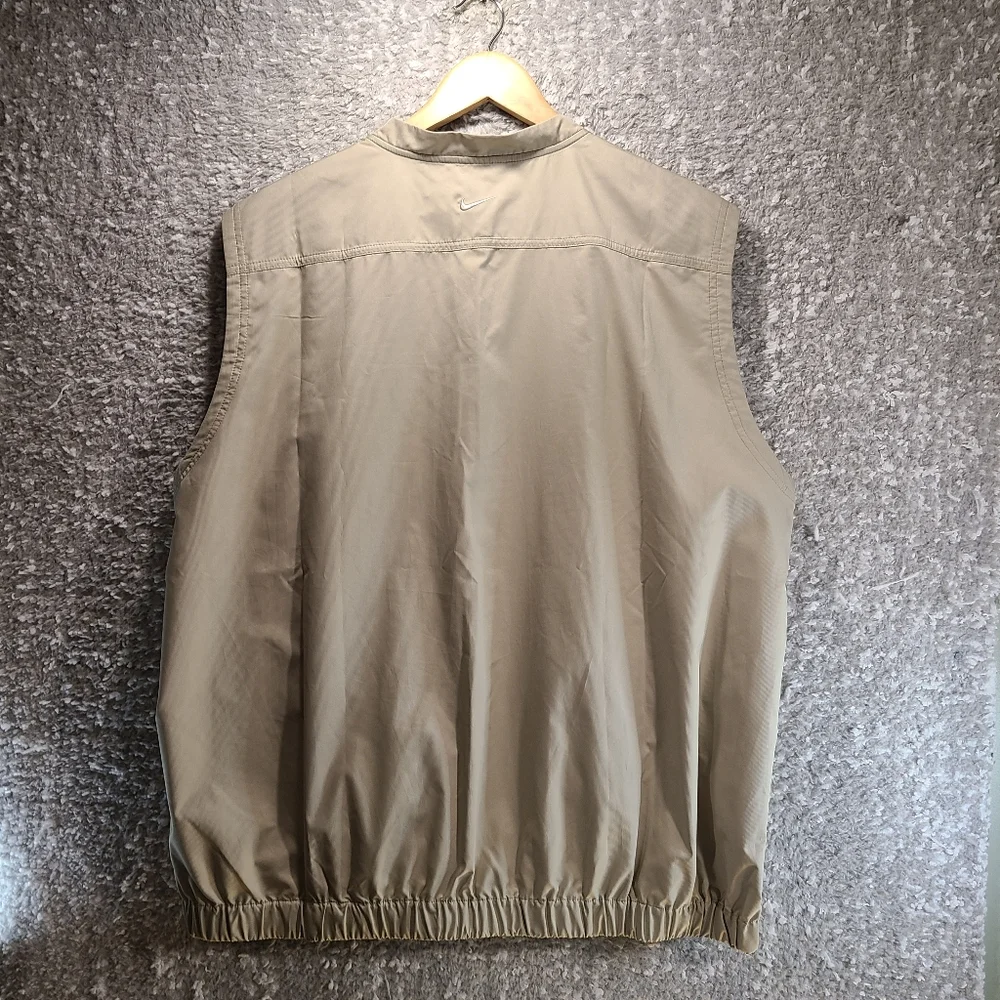 Nike Lightweight Golf Windbreaker Performance Layer Vest Beige Men's Size Large